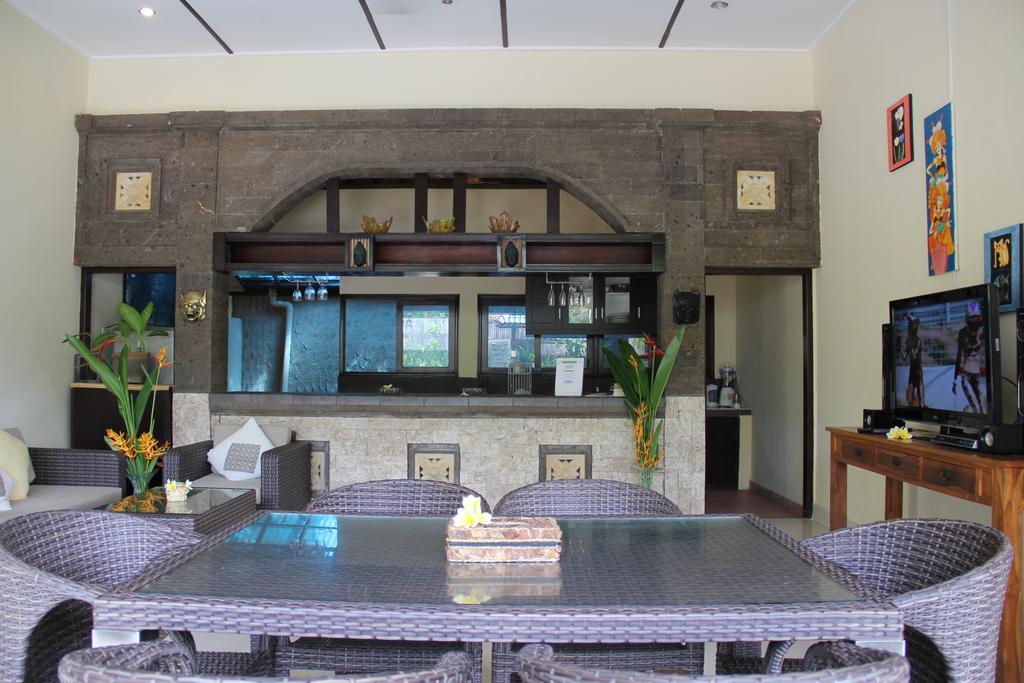 סמיניאק The Catur Villa חדר תמונה