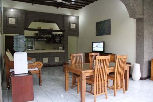 סמיניאק The Catur Villa חדר תמונה